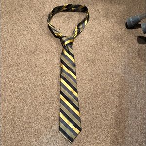 EXPRESS Regular Fit Yellow & Grey Striped Tie
